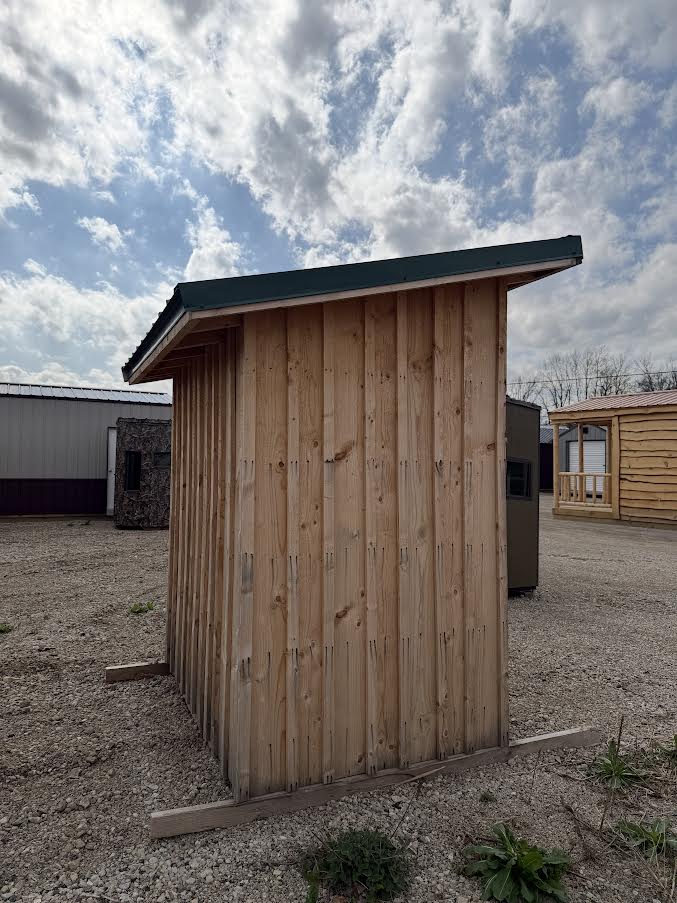 4' x 6' Amish-Built Rough Sawn Storage with Slant Metal Roof*