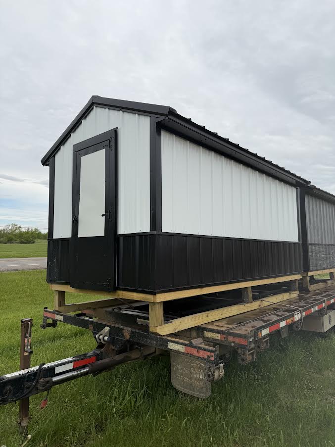 6' x 12' Amish-Built Chicken Coop with Metal Wainscoting, Nesting Boxes & Auto Chicken Door*