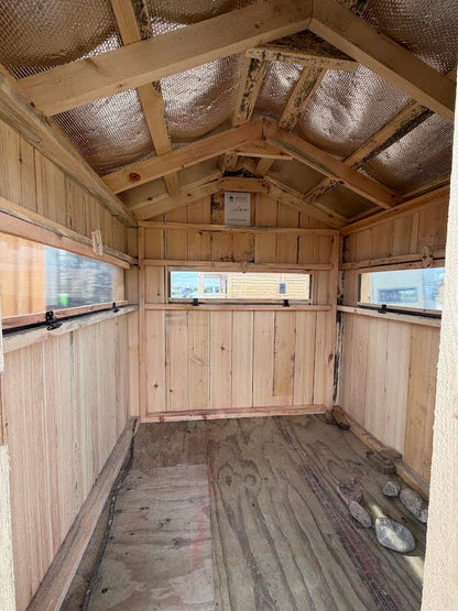 6' x 6' Amish-Built Rough Sawn Square Deer Blind with Metal Roof*