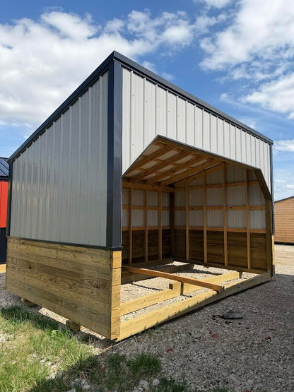10' x 16' Amish-Built Animal Shelter*