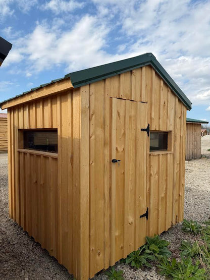 6' x 6' Amish-Built Rough Sawn Square Deer Blind with Metal Roof*