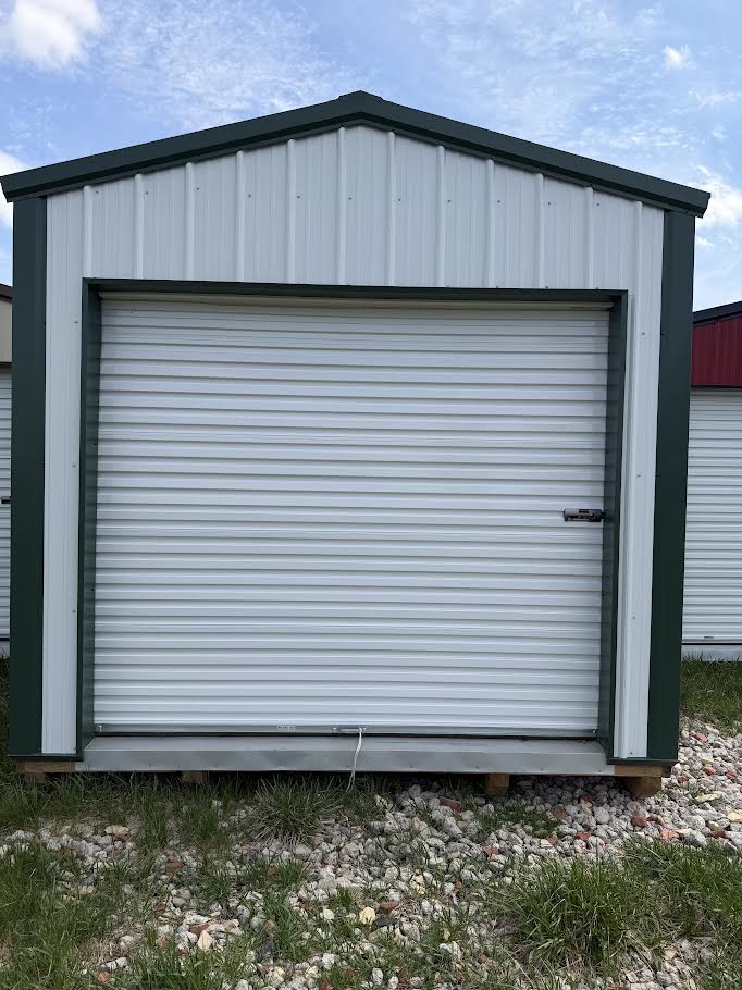 10'x20' Amish Made Steel Storage with 8' Roll up Door and Side Entry*