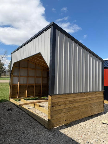 10' x 16' Amish-Built Animal Shelter*
