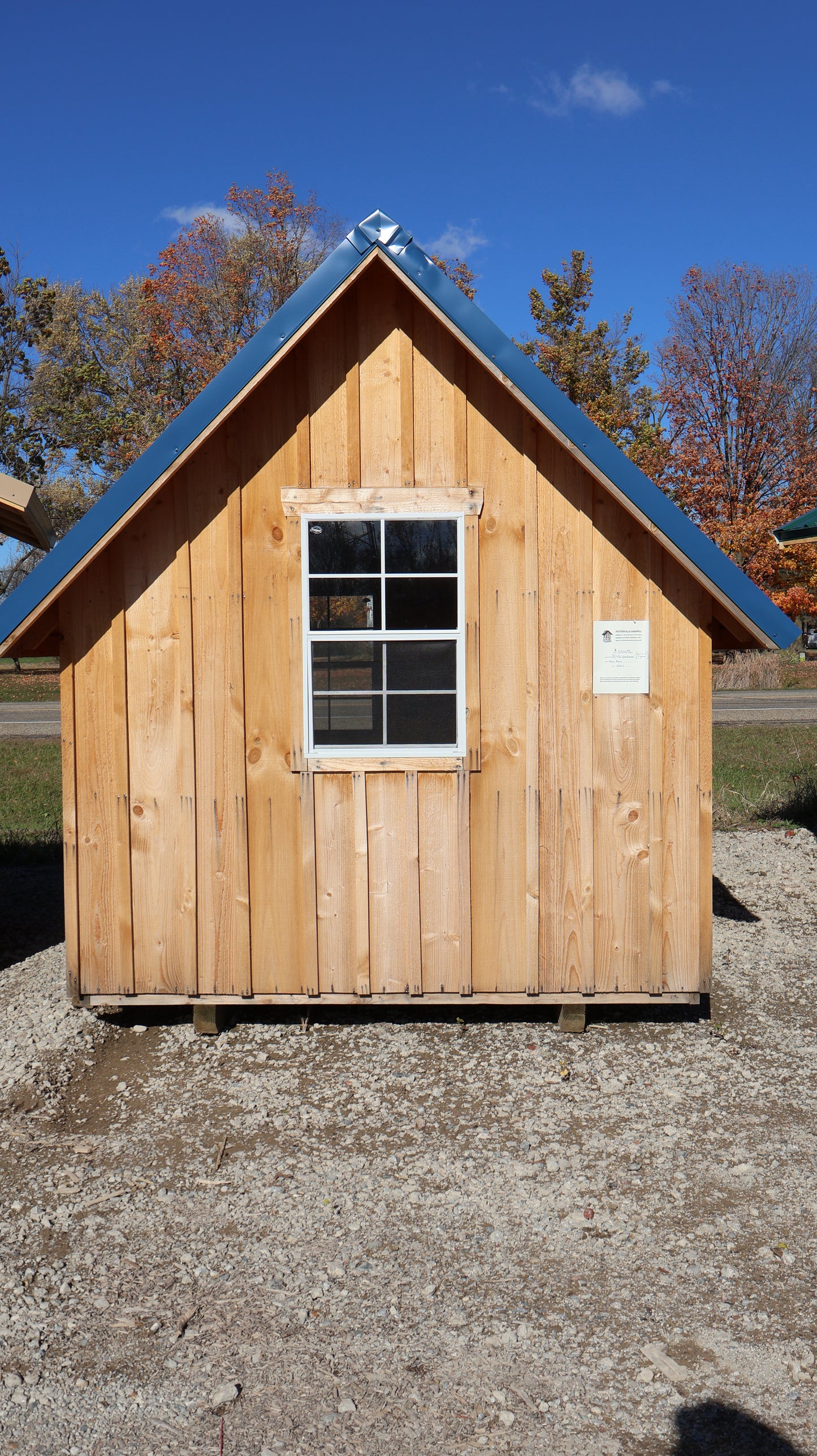 8×16 Playhouse (8×12) – 4′ Porch – Blue Roof