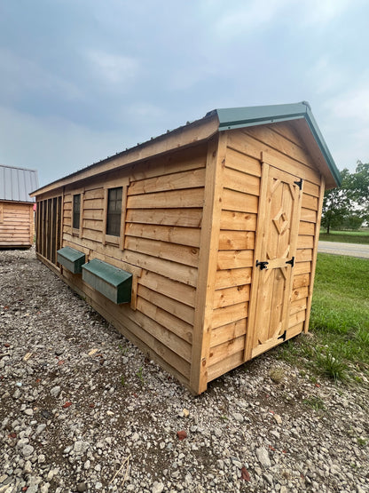 6x26 Rough Sawn Chicken Coop With Green Metal Roof