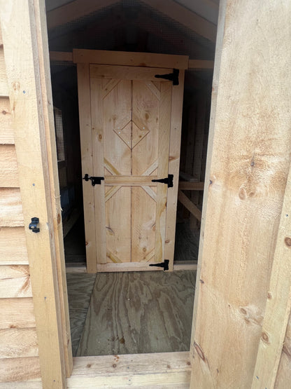 6x26 Rough Sawn Chicken Coop with Black Roof