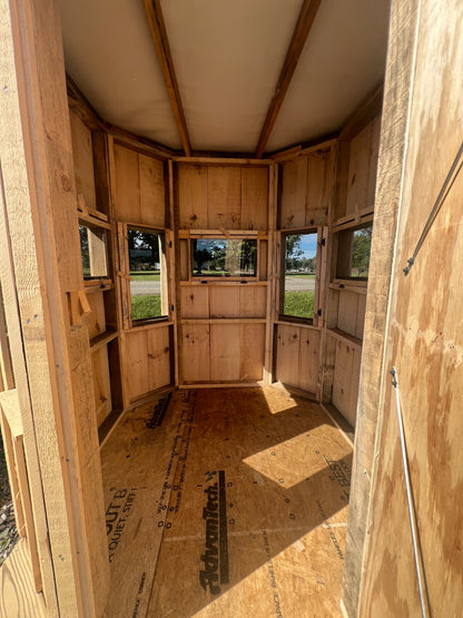 6×6 Hunting Shed – Tinted Windows &amp; Multi-Angle Shooting Views – Custom Built