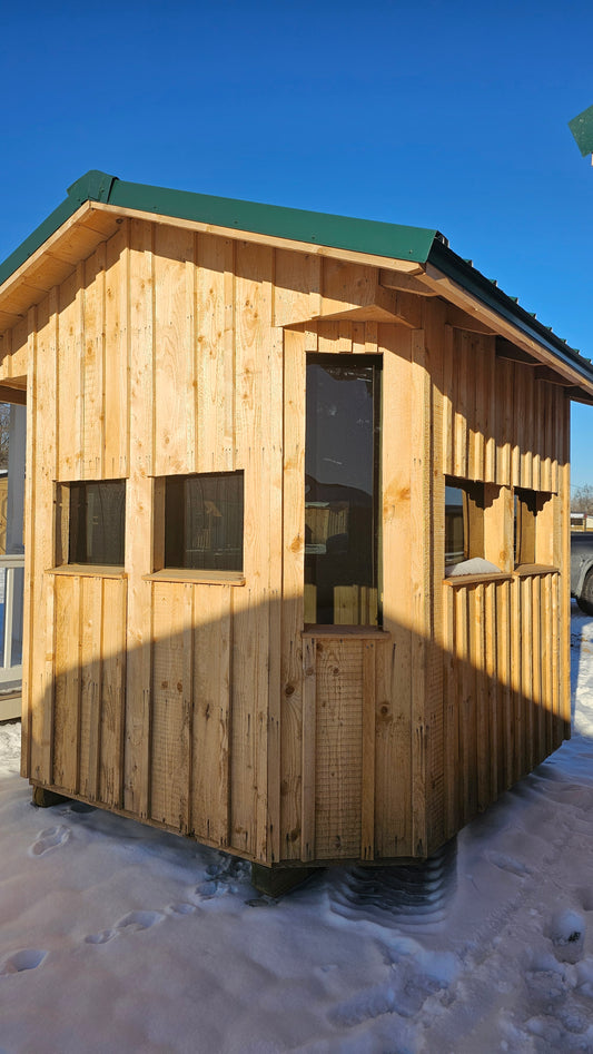 Premium Hunting Shed – Multi-Window Shooting Design 8x8