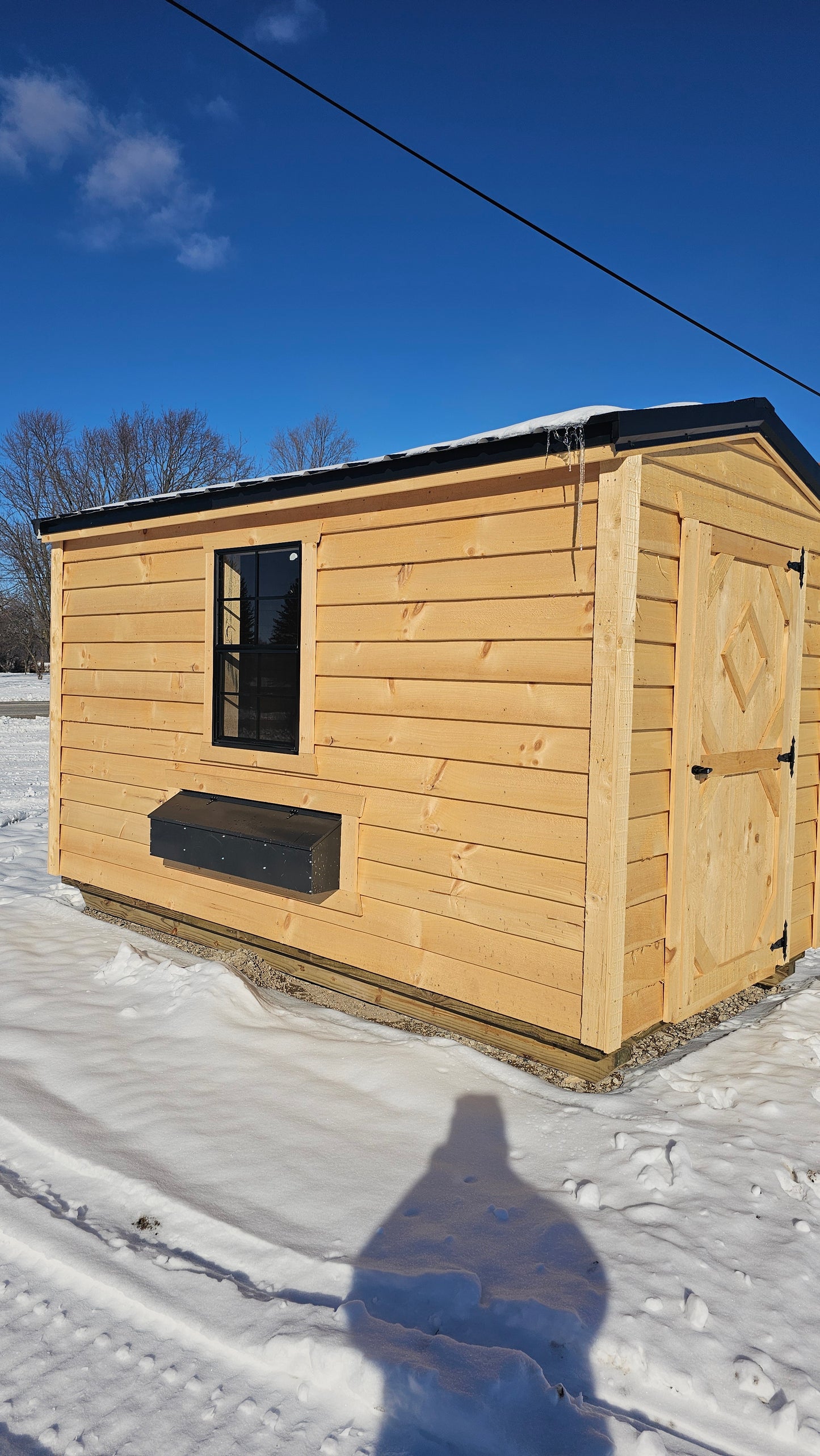 6×12 Chicken Coop – Nesting Boxes, Roost Areas & Chicken Door