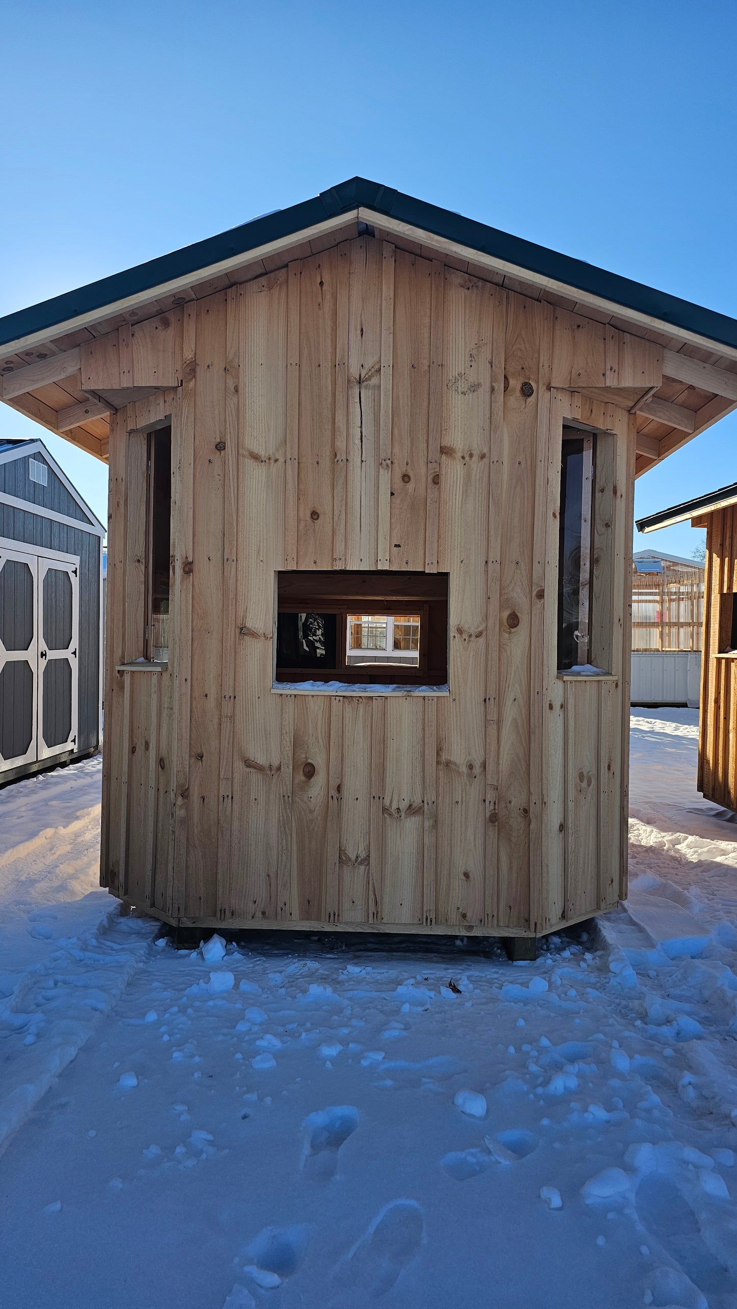 12×26 Hunting Shed with Dual Bunk Beds – Multi-Window Shooting Cabin with Lockable Door