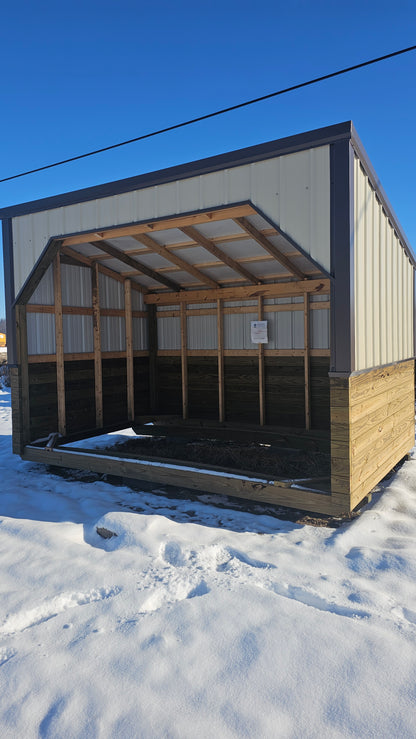 8×12 Animal Shelter – Wood & Steel Construction